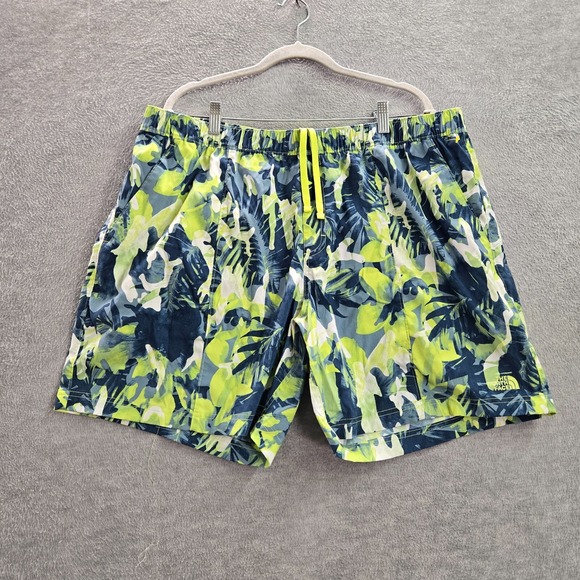 The North Face Men Activewear Shorts 2XL Blue Floral Hawaiian Mesh 7 in Inseam - Picture 1 of 11